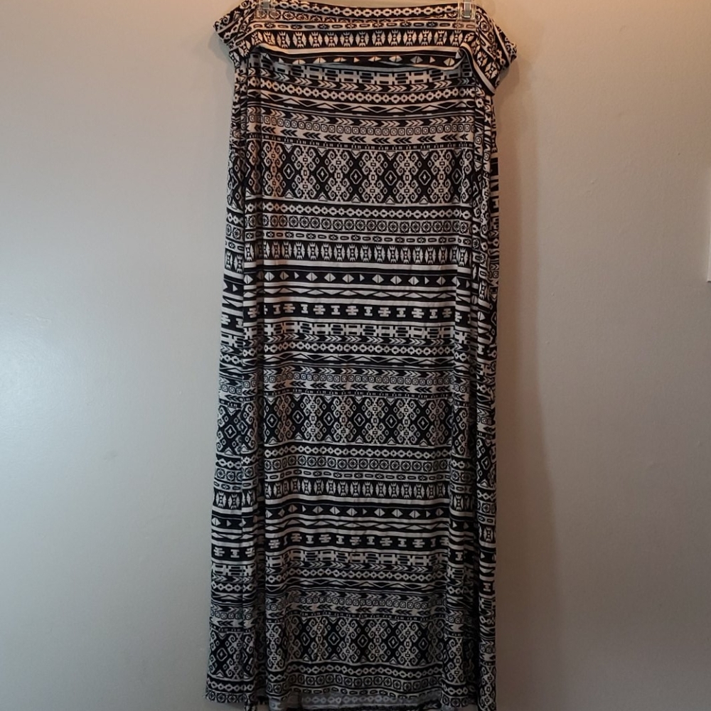 Living Doll patterned Aztec maxi skirt with fold over waist Size 1x